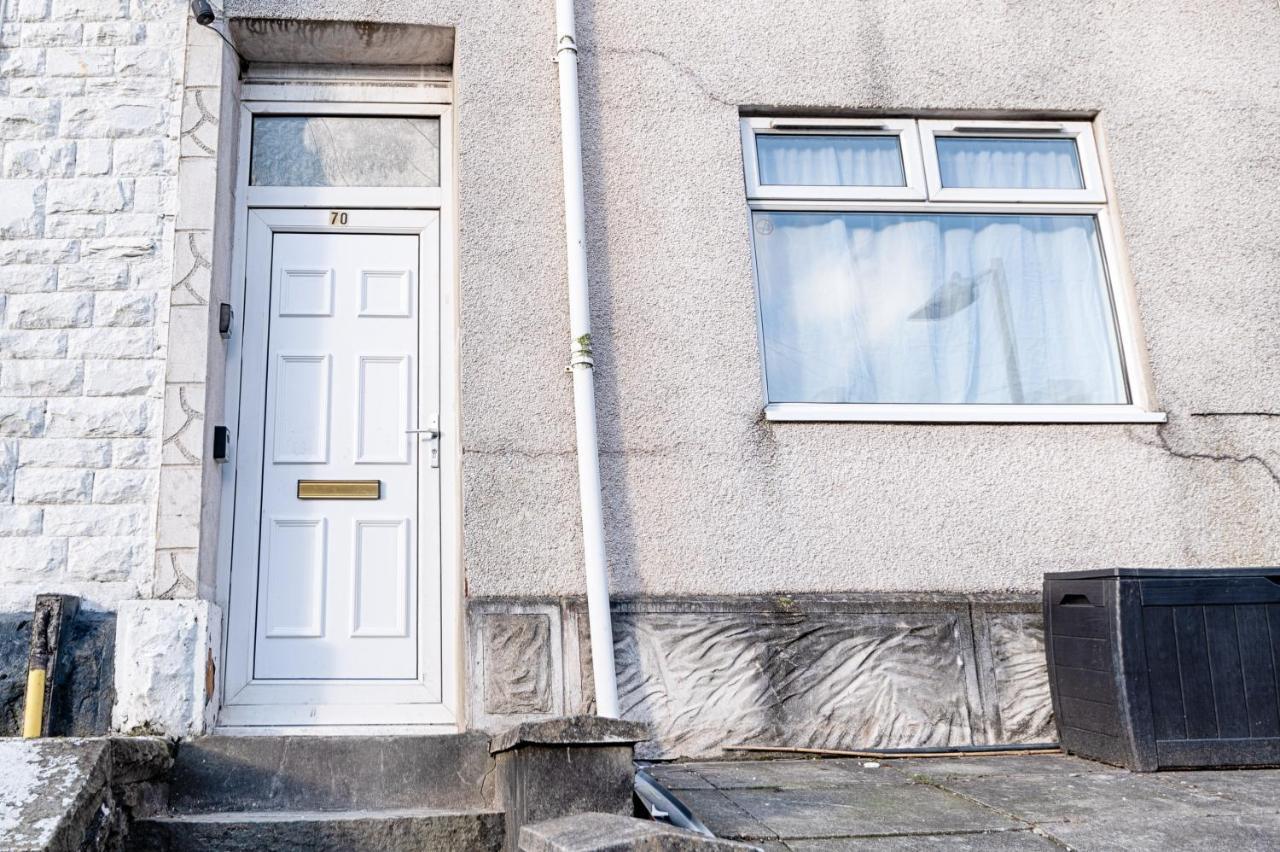 City Centre, Parking, Smart Tv'S In All Rooms Swansea Exterior photo